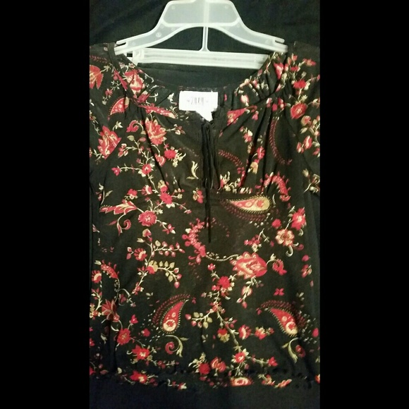 Floral shirt & skirt - Picture 3 of 4